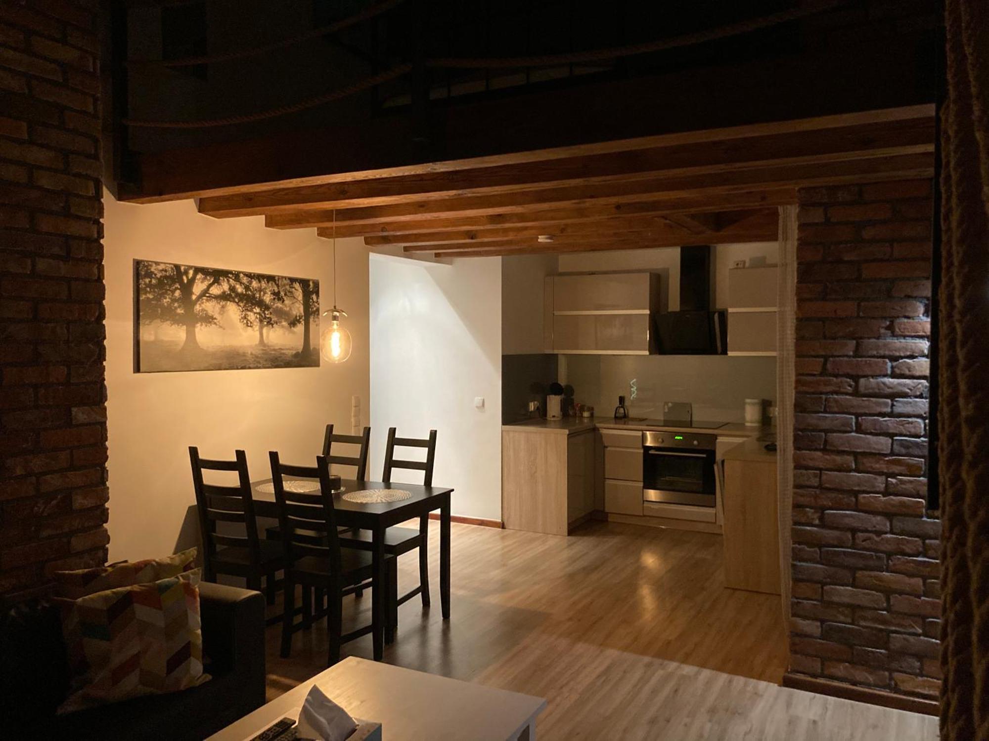 A4 Luxury Apartment Wrocław Extérieur photo