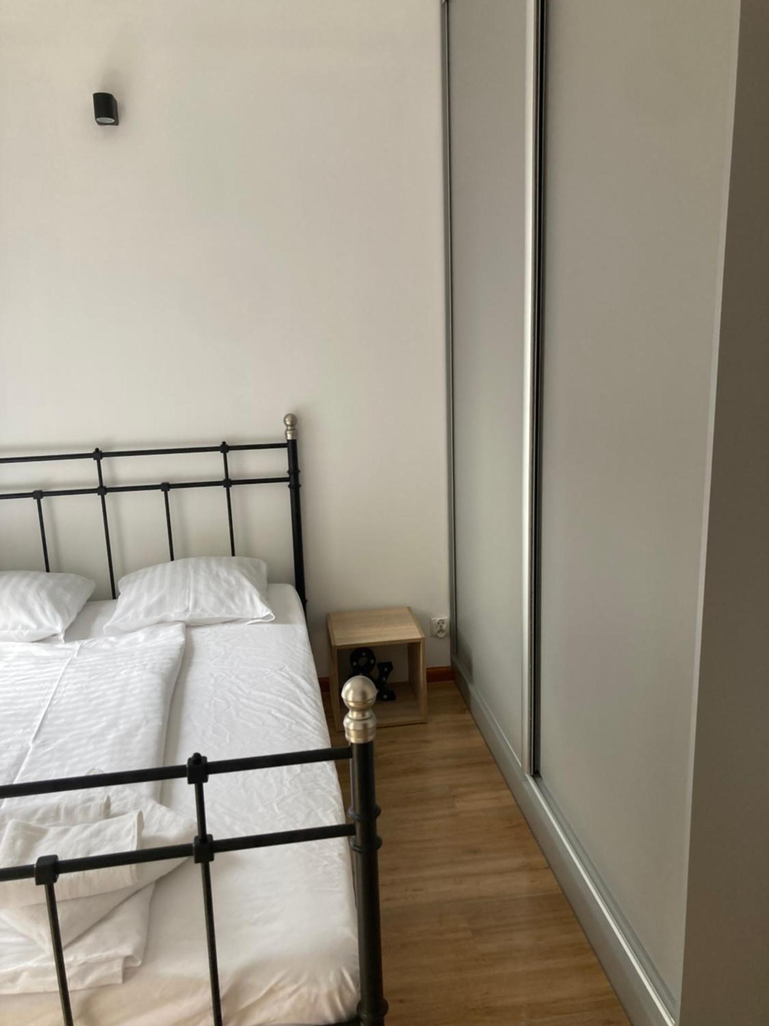 A4 Luxury Apartment Wrocław Extérieur photo